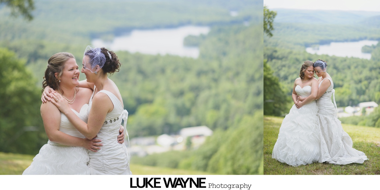 same_sex_ski_sundown_wedding_new_Hartford_CT_Colbys_band_15