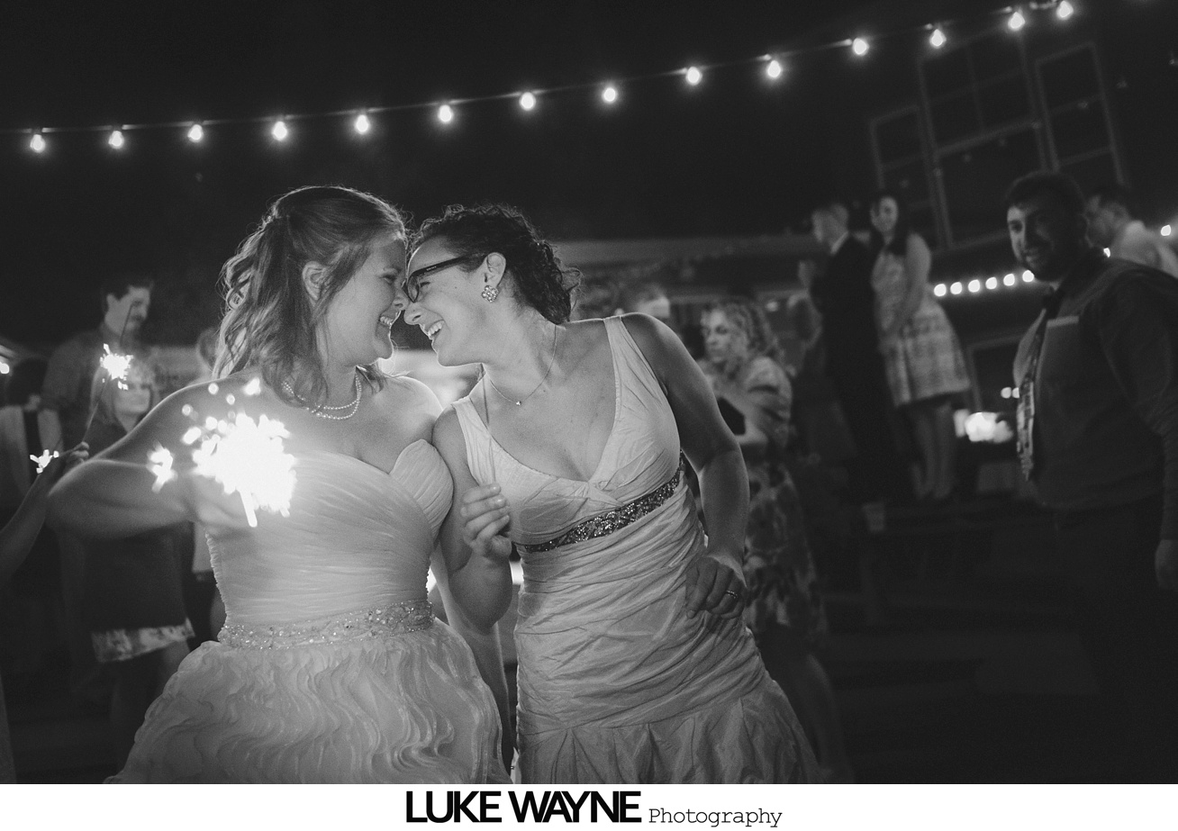 same_sex_ski_sundown_wedding_new_Hartford_CT_Colbys_band_47